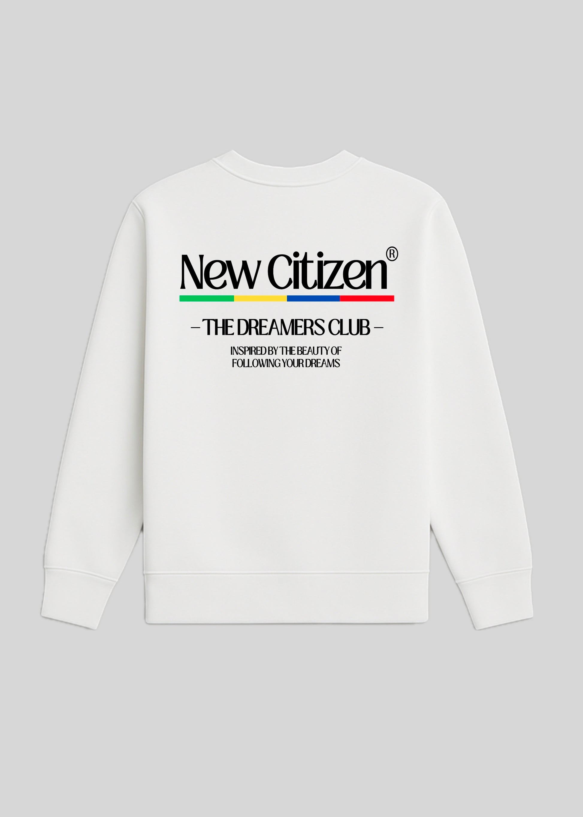 Sudadera sin capucha unisex blanca - The Dreamers Club | New Citizen. Cómoda, confortable, sin capucha, unisex y con mensaje inspirador para quienes sueñan y actúan con intención.
